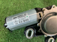 リアワイパーモーター C-CLASS OEM A2038205342 S203/ W2 2006 M271 AT