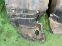 ซุ้มล้อหน้าขวา MERCEDES-BENZ C-CLASS OEM A2038840622 S203/ W2 2006 SILVER 775U