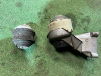 ยางแท่นเครื่อง C-CLASS OEM A2032402017 S203/ W2 2006 M271 AT