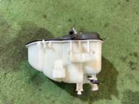 冷却液膨胀壶 C-CLASS OEM A2035000049 S203/ W2 2006 M271 AT
