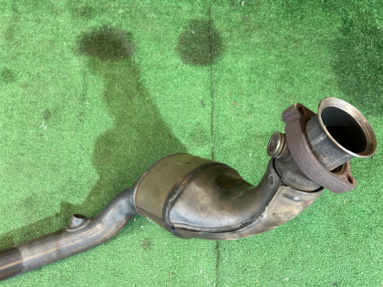 排气中段 MERCEDES-BENZ C-CLASS OEM A2034908919 A2094903214 S203/ W2 2006 M271 AT