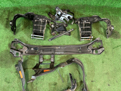 Panel frontal MERCEDES-BENZ C-CLASS OEM A2036204372 S203/ W2 2006 SILVER 775U