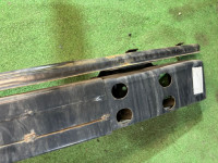 Жесткость бампера передняя SUBARU LEGACY OEM 57711AE320 BH5 2001