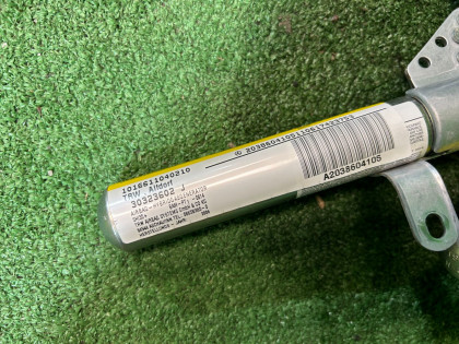 头部气帘 Шторка безопасности MERCEDES-BENZ C-CLASS OEM A2038604105 A2038604205 W203 2006 M271 AT