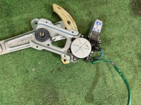 左フロントウインドウレギュレーター SUBARU LANCASTER OEM 61222AE010 BHE 2000