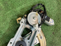 Elevador de vidro dianteiro direito SUBARU LANCASTER OEM 61222AE000 BHE 2000