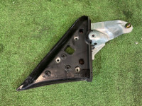 Уголок двери передний правый левый SUBARU LANCASTER OEM 61158AE010 BHE 2000