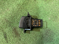 สวิตช์ไฟฉุกเฉิน SUBARU LANCASTER OEM 83037AE000 BH9 2001 EJ254 AT
