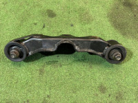 デフマウント SUBARU LEGACY OEM 41310AE012 BH5 2003 EJ208 MT5