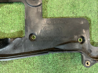 Крышка ГРМ задняя правая SUBARU LEGACY OEM 13573AA102 BH5 1999 EJ208