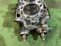 左シリンダーヘッド Левая SUBARU LEGACY OEM 11063AA781 BH5 1999 EJ208