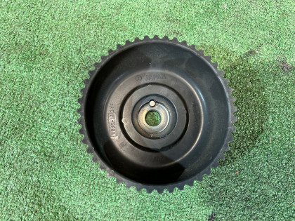พูลเลย์เพลาลูกเบี้ยวไอดีขวา SUBARU LEGACY B4 OEM 13044AA060 BE5 1999 EJ206