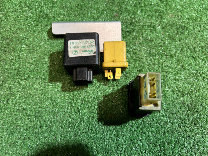 Реле подогрева стекла Таймер SUBARU LEGACY OEM 88017AC000 83243AC030 BG9 1996 EJ25 AT