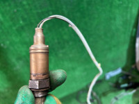 O2センサー（ラムダセンサー） №1 SUBARU LEGACY OEM 22690AA440 BH5 2000 EJ206 AT