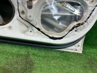 ประตูหลังขวา Цвет 51E 96H SUBARU LEGACY OEM 60400AE400 BH5 2000 WHITE 51E, 96H