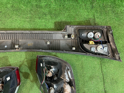 ชุดไฟท้าย SUBARU LEGACY OEM 84251AE000 84201AE200 84201AE210 BH5 2000