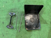 ขายึดแบตเตอรี่ SUBARU LEGACY OEM 82161AA040 82122AA031 82182AA040 BH5 2000