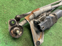 Mecanismo del limpiaparabrisas SUBARU LEGACY OEM 86510AE000 BH5 2000 EJ206 AT