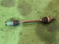 Semieixo dianteiro SUBARU LEGACY OEM 28021AC200 BH5 2000 EJ206 AT
