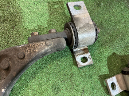 フロントアーム алюминий SUBARU LEGACY OEM 20200FA220 20200FA230 20201FA060 20201FA050 BH5 2000 EJ206 AT