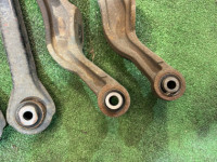 リアアーム SUBARU LEGACY OEM 20250AE030 20250AE050 20250AE010 20250AE000 BH5 2000 EJ206 AT