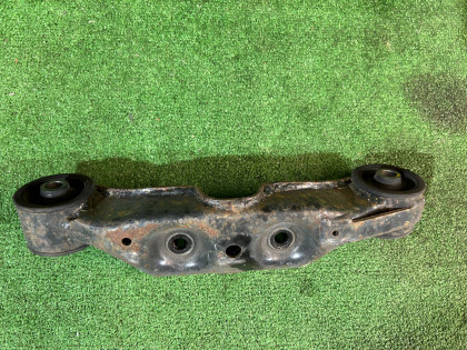 ยางแท่นเฟืองท้าย SUBARU LEGACY OEM 41310AE002 BH9 2000 EJ254 AT