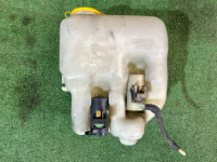 Depósito do lava-vidros SUBARU LEGACY OEM 86610AE010 BH9 2000 EJ254 AT
