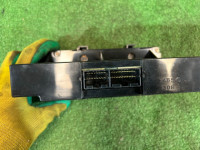 Mando de climatización SUBARU LEGACY OEM 72311AE100 BH9 2000 EJ254 AT