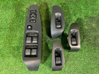 กล่องควบคุมกระจกไฟฟ้า черные SUBARU LEGACY OEM 83071AE060 83071AE040 BH9 2000 EJ254 AT