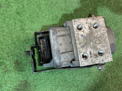 กล่อง ABS SUBARU LEGACY OEM 27531AC050 BH9 2000 EJ254 AT