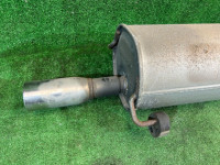 Silencioso trasero SUBARU LEGACY OEM 44300AE010 BH9 2000 EJ254 AT
