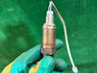 O2センサー（ラムダセンサー） SUBARU LEGACY OEM 22690AA310 BH9 2000 EJ254 AT