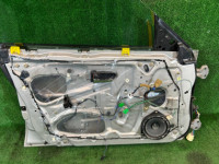 ประตูหน้าซ้าย Цвет 792 SUBARU LEGACY OEM 60009AE010 BH9 2000 SILVER 792