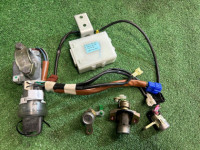 ชุดล็อกพร้อมกุญแจ Замок зажигания SUBARU LEGACY OEM 88035AE100 57491AE740 BH9 2000 SILVER 792