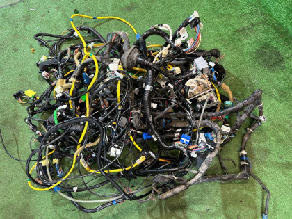线束 под свап SUBARU LEGACY OEM 81300AE481 81200AE540 81501AE380 BH9 2000 EJ254 AT