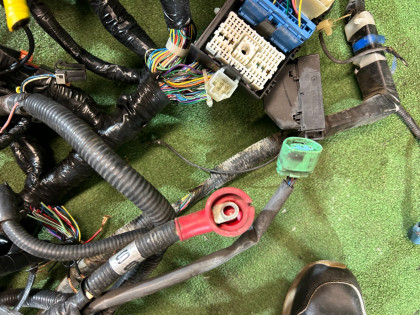 线束 под свап SUBARU LEGACY OEM 81300AE481 81200AE540 81501AE380 BH9 2000 EJ254 AT
