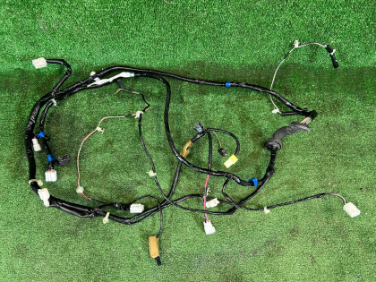 สายไฟฝาท้าย SUBARU LEGACY OEM 81812AE150 BH9 2000 EJ254 AT
