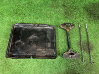 ขายึดแบตเตอรี่ SUBARU LEGACY OEM 82182AA040 82161AA040 82122AA011 BH9 2000