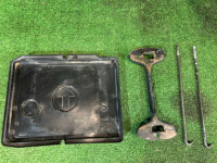ขายึดแบตเตอรี่ SUBARU LEGACY OEM 82182AA040 82161AA040 82122AA011 BH9 2000