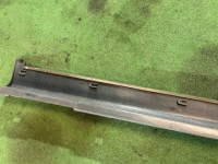 Embaladeira esquerda Цвет 792 SUBARU LEGACY OEM 96051AE000 BH9 2000 SILVER 792