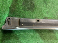 Embaladeira esquerda Цвет 792 SUBARU LEGACY OEM 96051AE000 BH9 2000 SILVER 792