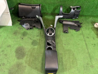 ช่องเก็บของและที่วางแขน SUBARU OUTBACK OEM 92114AG120JC 66120AG101JC 35170AG000 BP9 2007 GREEN