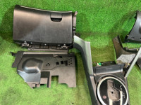 ช่องเก็บของและที่วางแขน SUBARU OUTBACK OEM 92114AG120JC 66120AG101JC 35170AG000 BP9 2007 GREEN