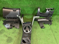 ช่องเก็บของและที่วางแขน SUBARU OUTBACK OEM 92114AG120JC 66120AG101JC 35170AG000 BP9 2007 GREEN