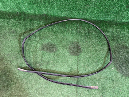 คิ้วกระจกหน้า 65058AG000 SUBARU OUTBACK