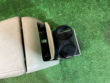 Glovebox and armrest кожа SUBARU OUTBACK OEM 92111AG000WA BPE 2004 GOLD 39J