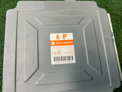 发动机电脑 SUBARU OUTBACK OEM 22611AH611 BPE 2004 EZ30 AT