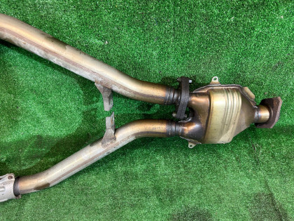 ท่อร่วมไอเสีย SUBARU OUTBACK OEM 44105AG330 44105AG340 BPE 2004 EZ30 AT