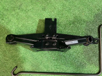 ジャッキ высокий SUBARU OUTBACK OEM 97032AG010 BPE 2004
