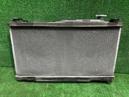 Радиатор двигателя SUBARU OUTBACK OEM 45111AG040 BPE 2004 EZ30 AT